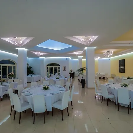 Hotel Ristorante Vittoria 3*